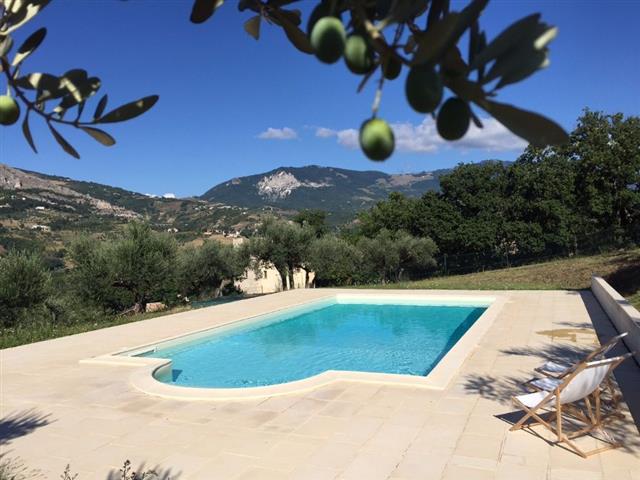 Huis Met Zwembad In Abruzzo 8