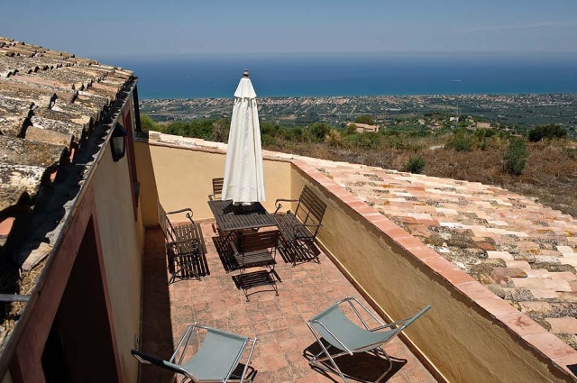 Noord Sicilie Vakantie Appartement Met Zeezicht En Zwembad 8