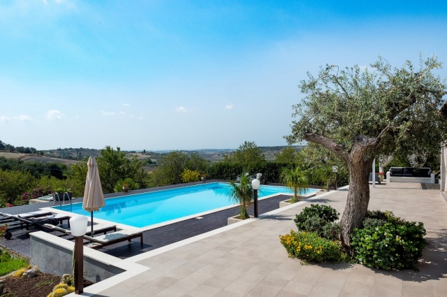 Sicilie Moderne Villa Met Groot Zwembad 11
