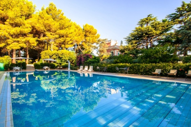 Vakantiewoningen Met Enorm Zwembad In Puglia 1