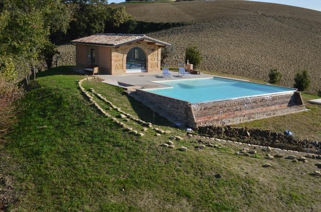 Villa Met Pool Loro Piceno Le Marche 6