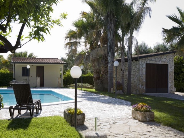 Villa Zwembad 8 Personen Puglia 4
