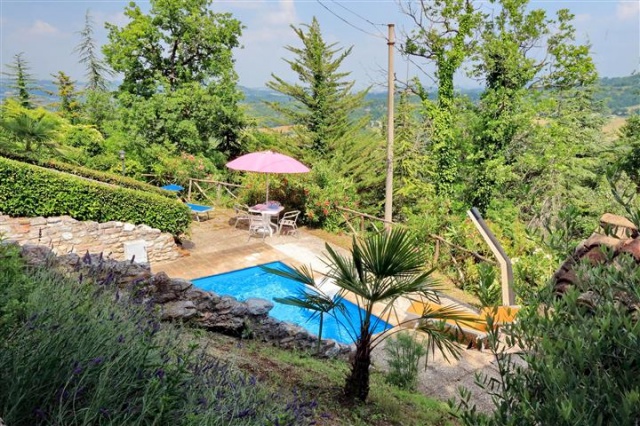 Villa Zwembad Sarnano 3