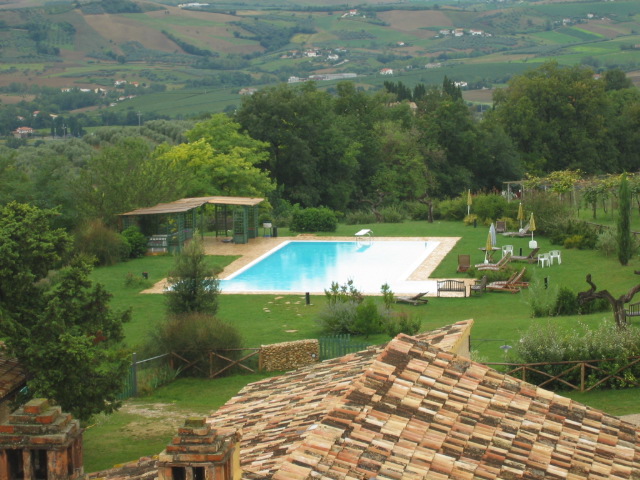 Agriturismo Abruzzo Met Groot Zwembad Op Mooie Locatie 1d