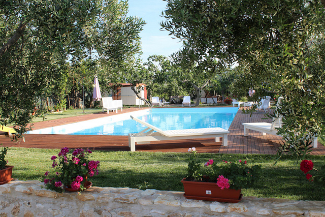 Gargano Puglia Agriturismo Aan De Kust In Vieste Met Zwembad En Manege 2