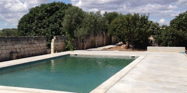 Moderne Villa Met Zwembad En Zeezicht In Puglia 1b
