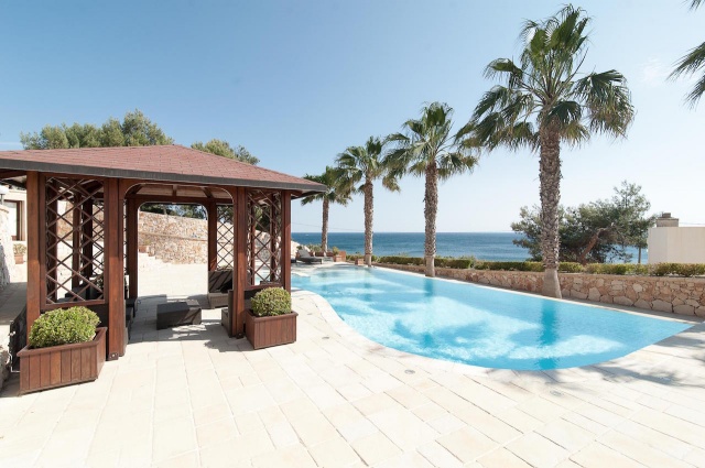 Villa Met Zwembad En Zeezicht Puglia 10