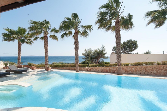 Villa Met Zwembad En Zeezicht Puglia 3