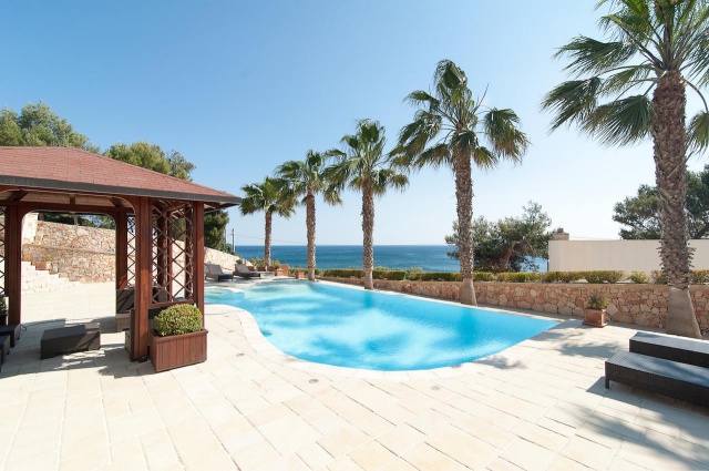 Villa Met Zwembad En Zeezicht Puglia 5